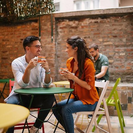 New Generation Hostel Prague Center エクステリア 写真